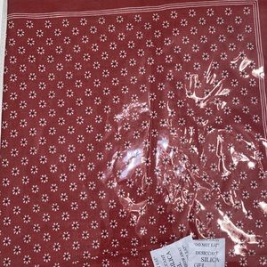 Hair scarf - red/burgundy flower pattern
